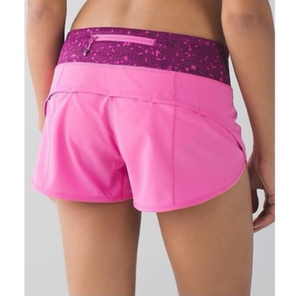 LULULEMON PINK SHORTS SZ 6 - Picture 2 of 6